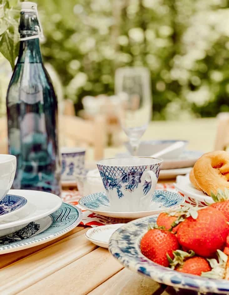 Outdoor breakfast tablescape in red, white, and blue.