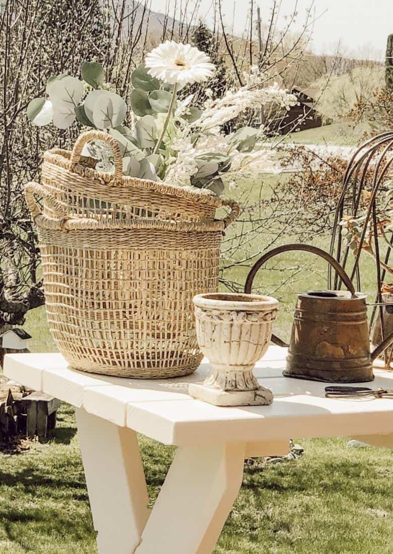 How to DIY The Best Little Garden Table