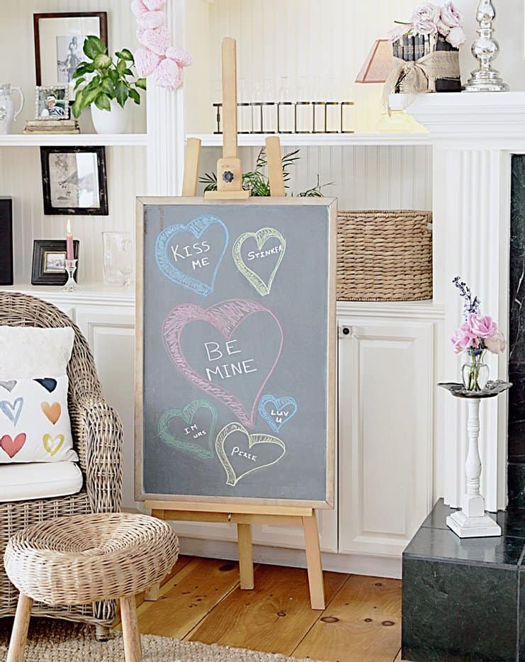 Vintage Home Decor for Valentine's Day Vintage Home Decor for Valentine's Day