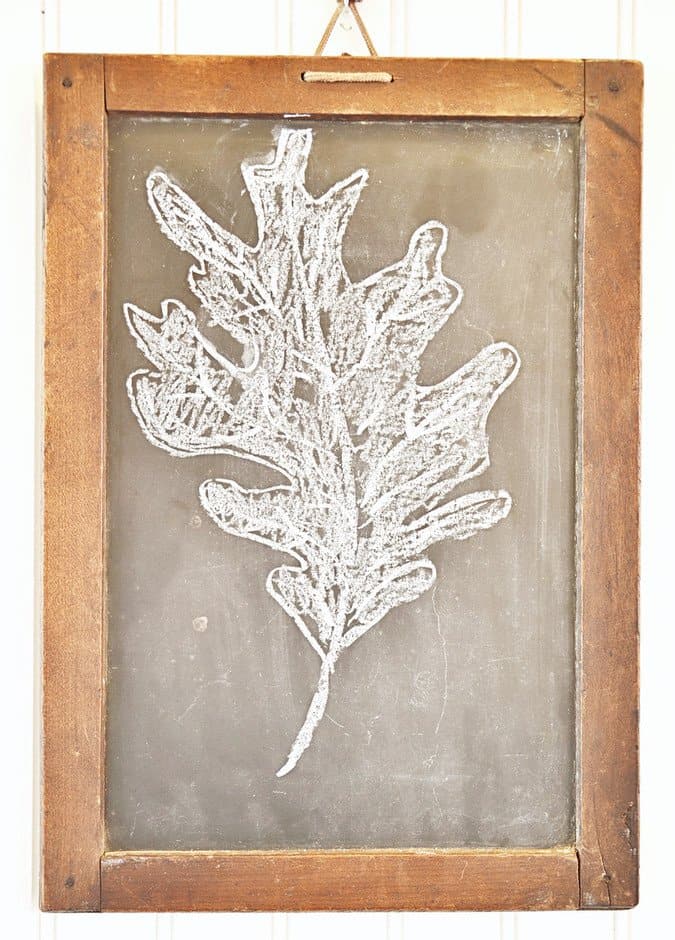 Entryway Ideas with Antique Decor