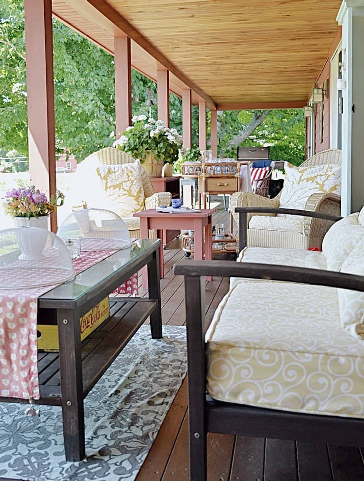 Vintage Porch Decor in the Mountains