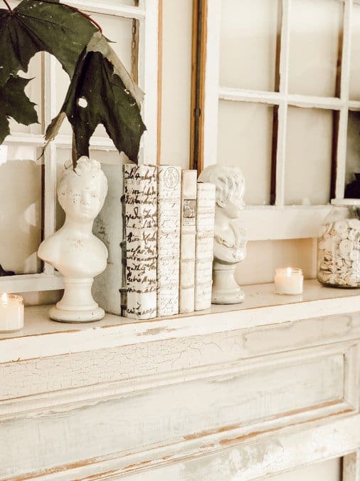 White Summer Farmhouse Mantel