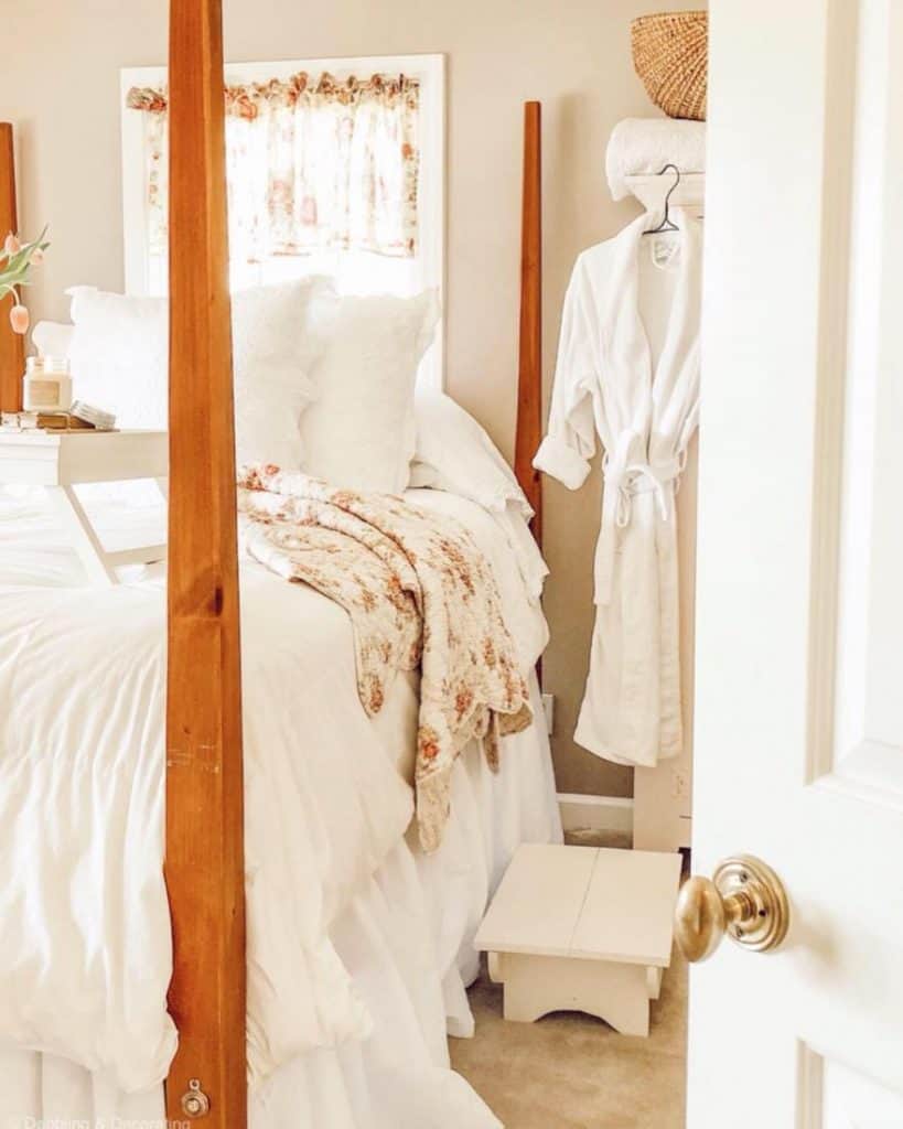 Cozy bedroom with four post bed