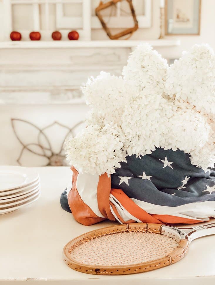 Vintage Patriotic Table Centerpiece