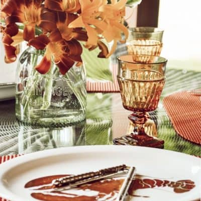 Simple Summer Lobster Tablescape