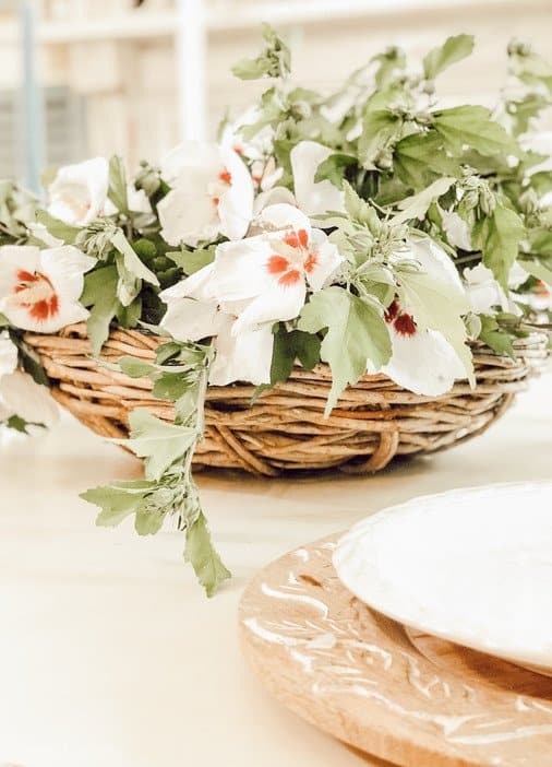 Simple Rose of Sharon Farmhouse Centerpiece