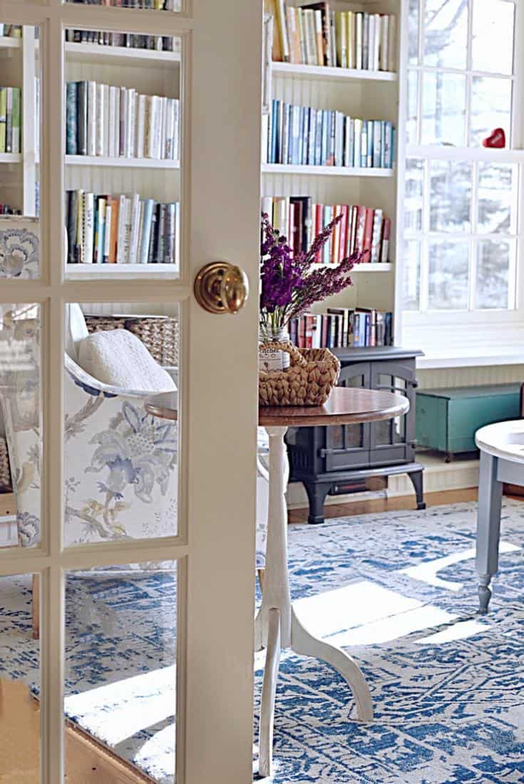 Valentine's Day Decor in the Sunroom Valentine's Day Decor in the Sunroom