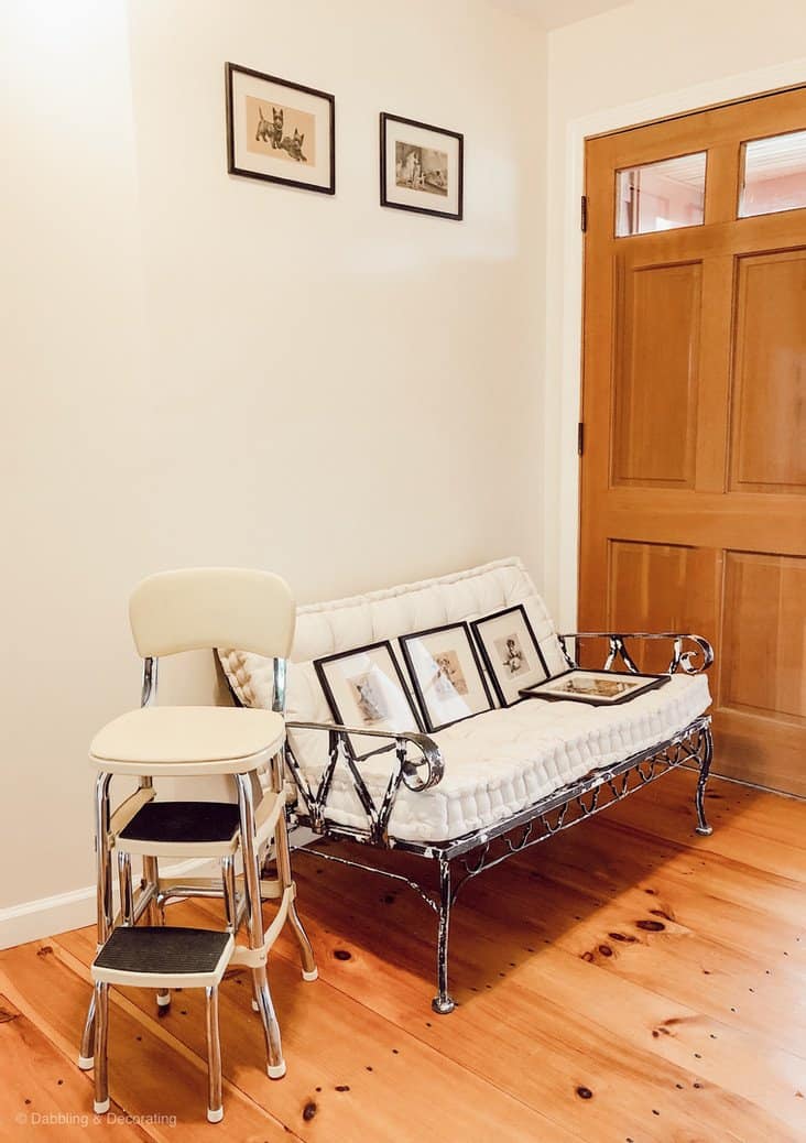 Wrought Iron bench Makeover in a home entryway