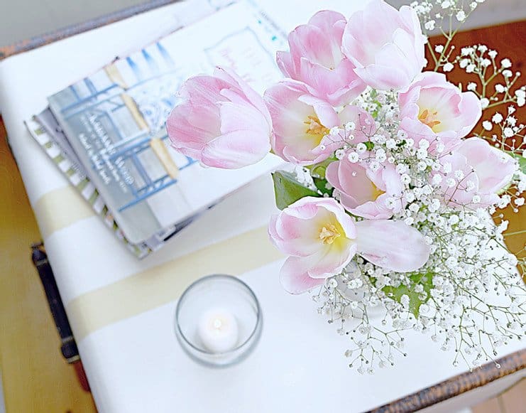 How to Repurpose a Vintage Suitcase for your Home Decor