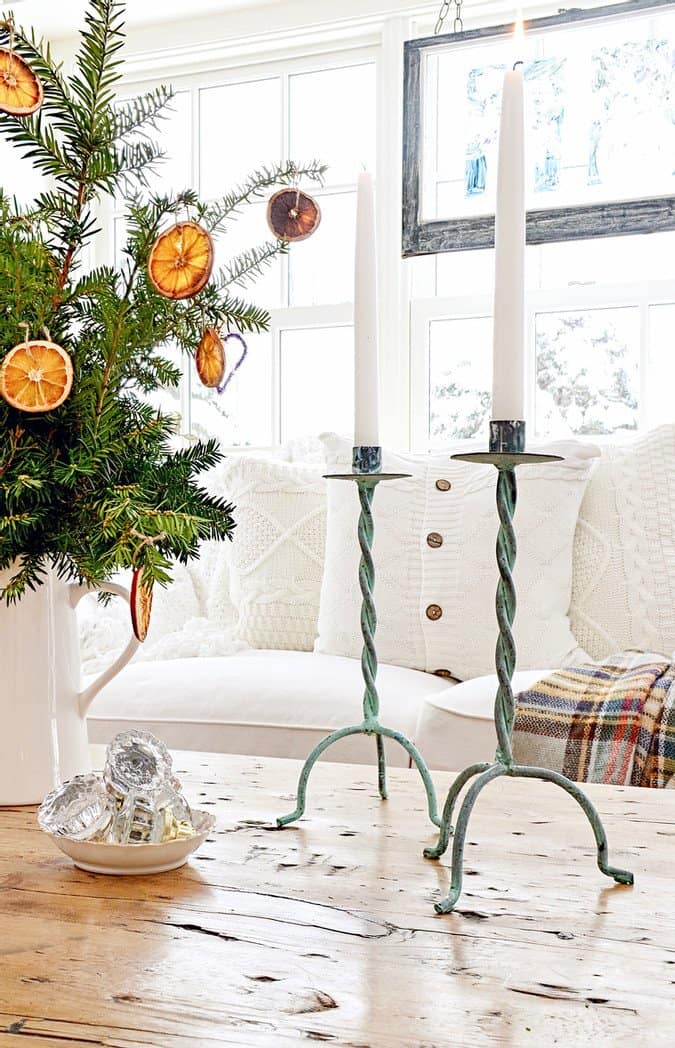 Simple Christmas Decor in the Sunroom.