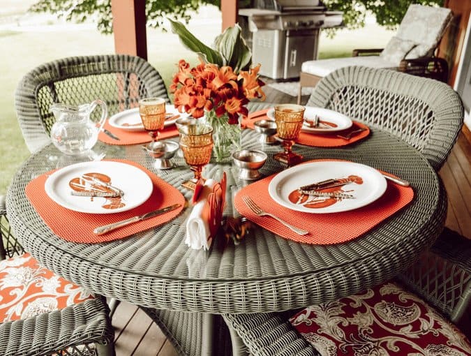 Simple Summer Lobster Tablescape