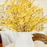 A vase of flowers on a table