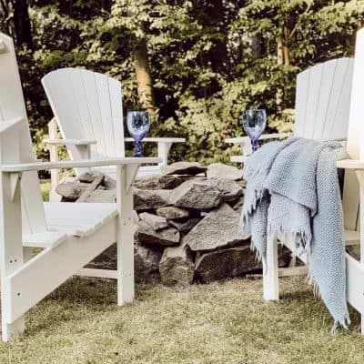 How to Build a Simple and Classic Stone Fire Pit
