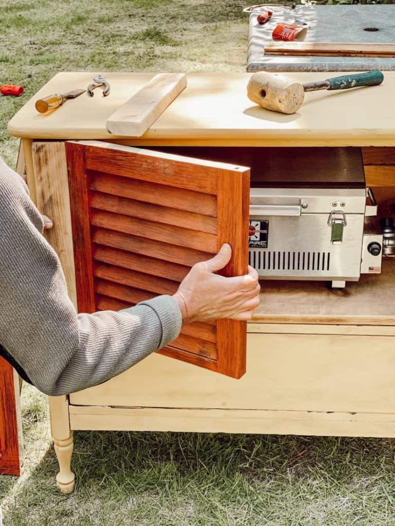 DIY Outdoor Grilling Station