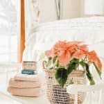 A vase of flowers on a table