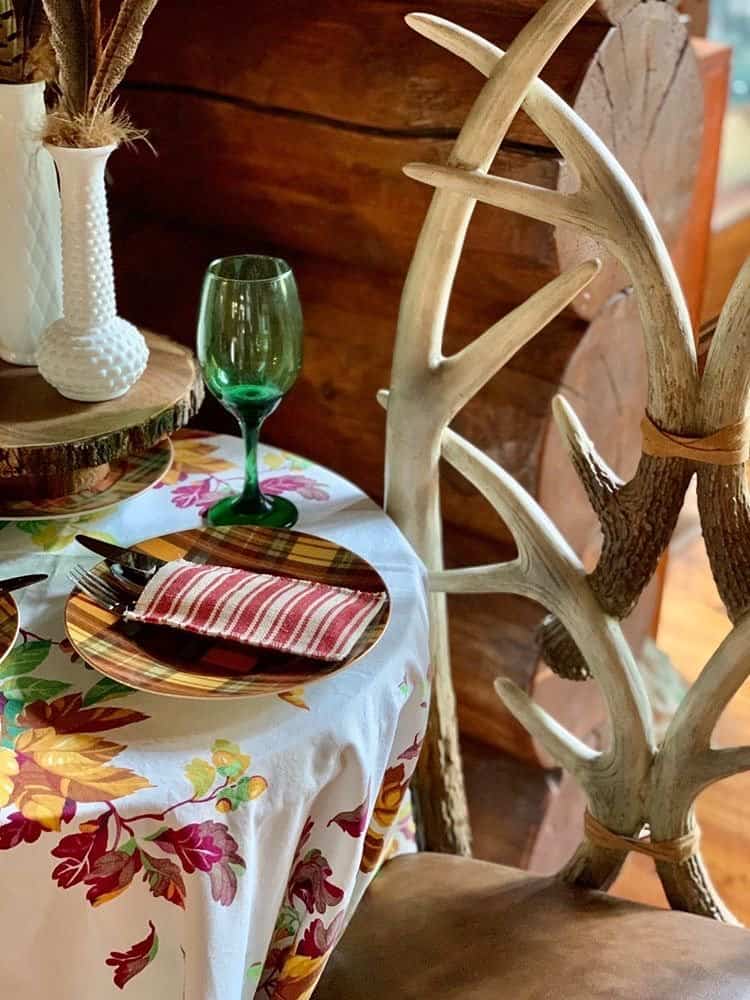 White Arrows Home cabin table setting.