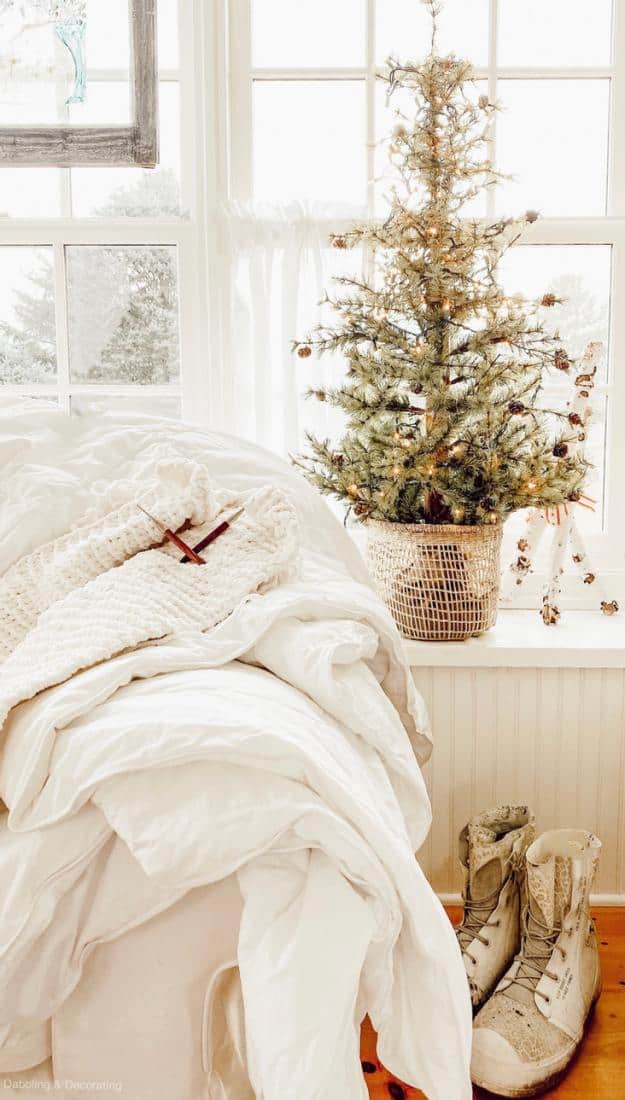 Decorating with Simple Winter Whites