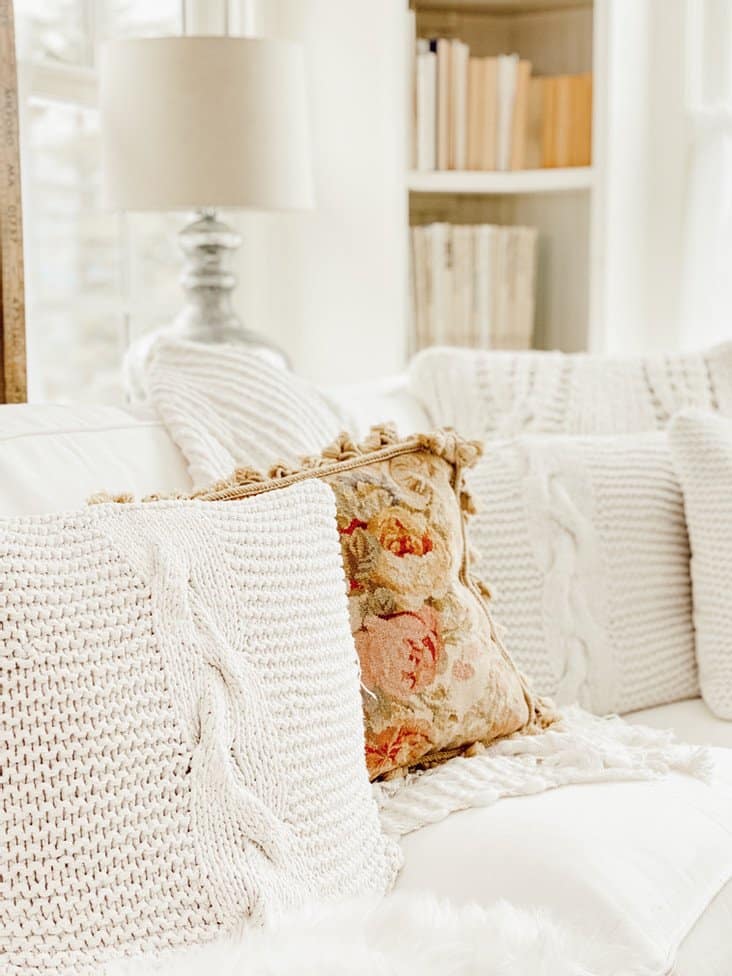 How to Decorate for the Holidays with Simple Winter Whites