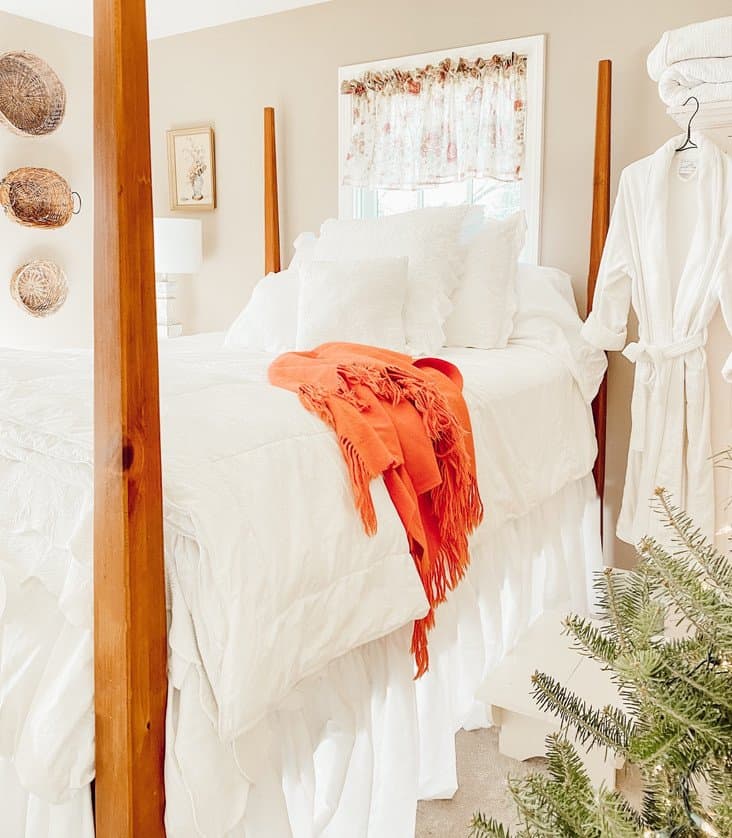 Holiday Bedroom Inspiration