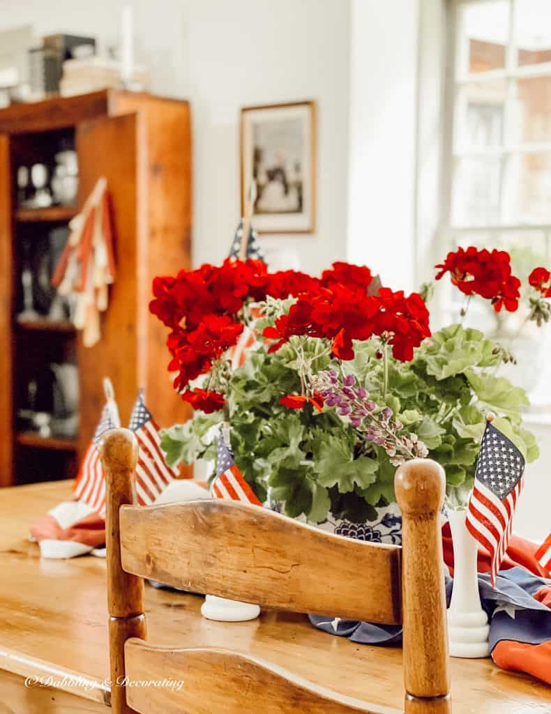 Vintage Style Patriotic Centerpiece