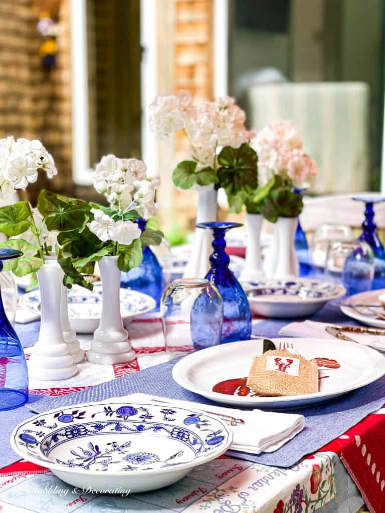 A Quick and Easy Rainy Day Lobster Table Setting