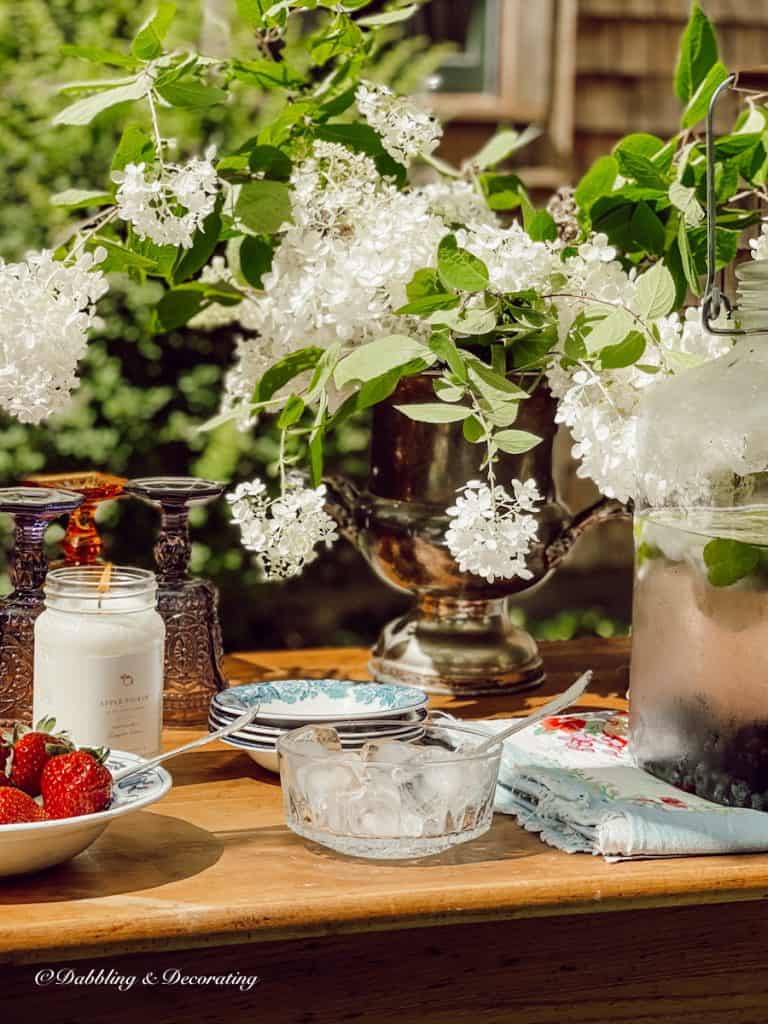 The Cutest Little Outdoor Beverage Table