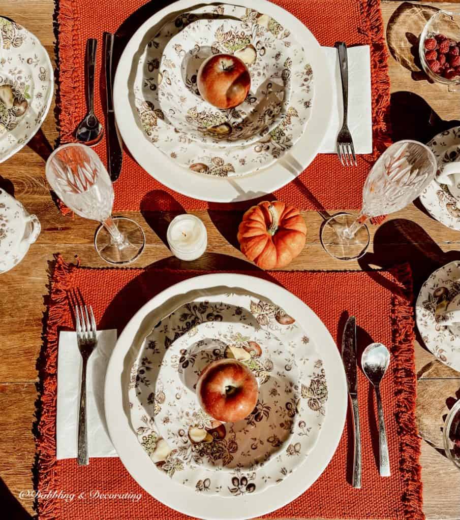 Fall Tablescape in the season for vintage.