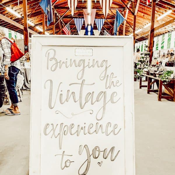 Vintage Market Days Sign