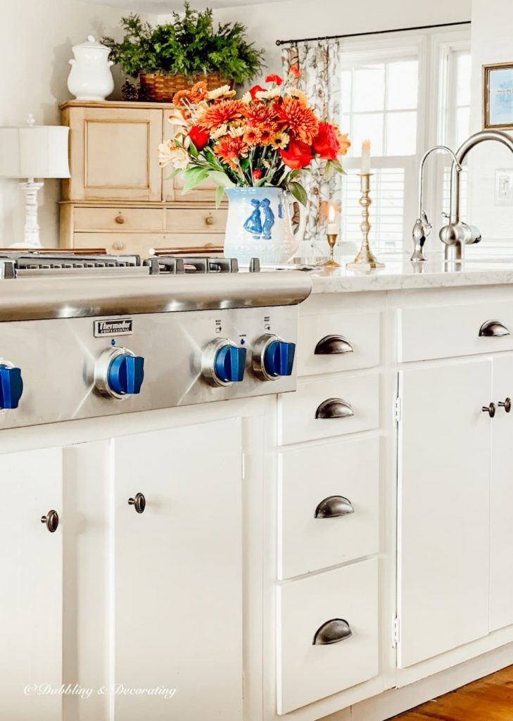 Winter White Farmhouse Kitchen