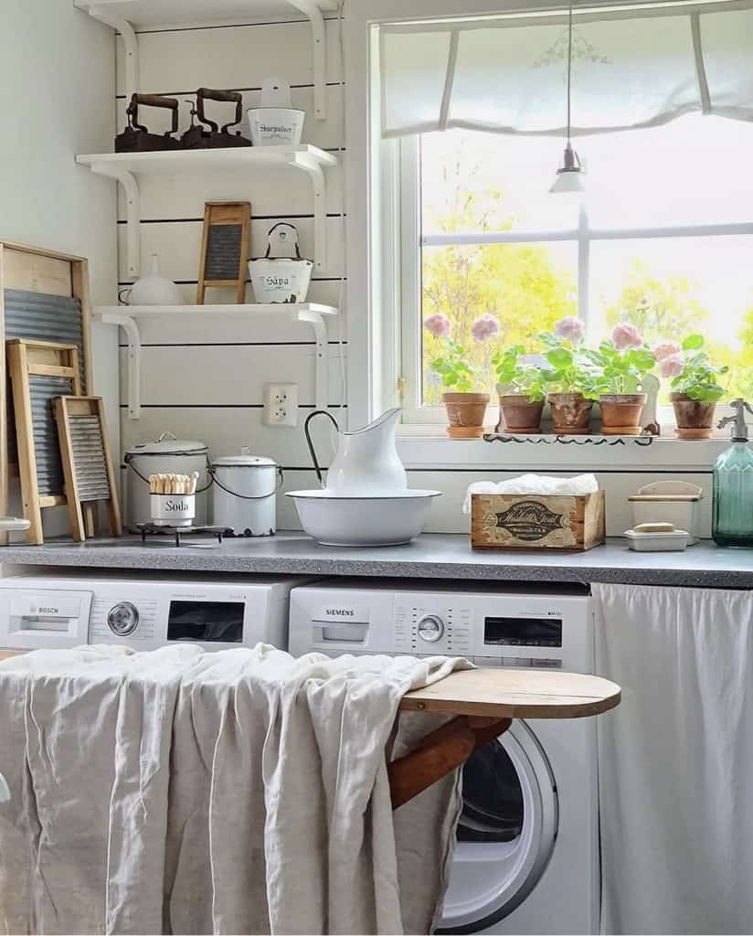 Vintage Laundry Room