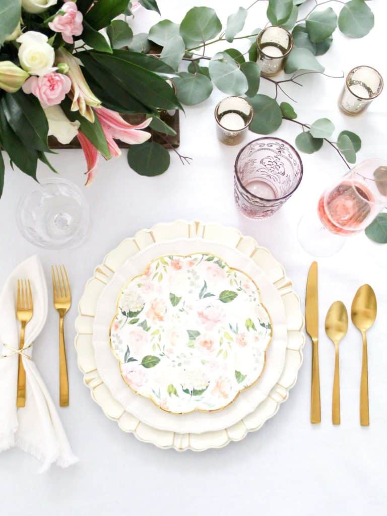 Hosting A Galentine’s Day Brunch with neutral floral table settings