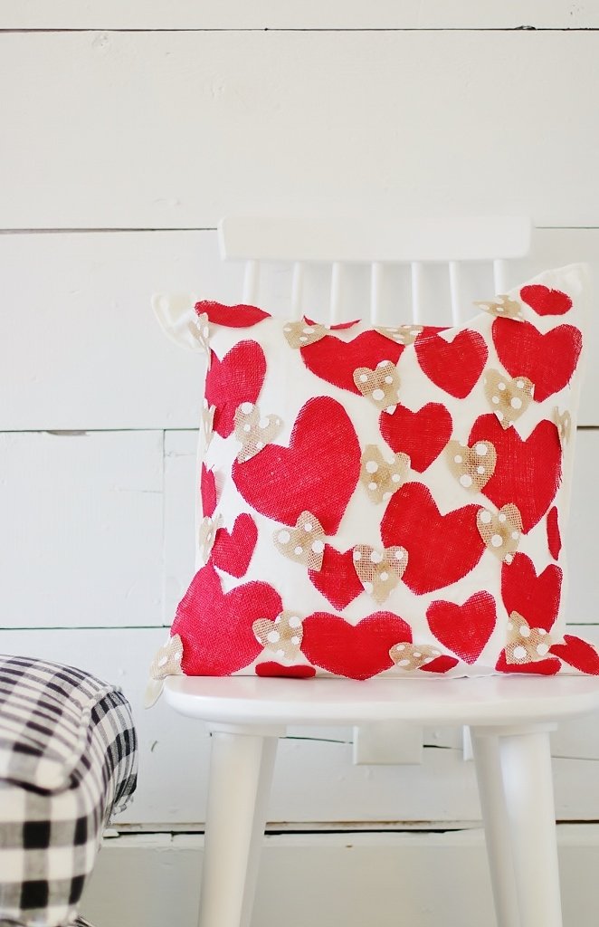 DIY heart pillow for Valentine's Day decor.