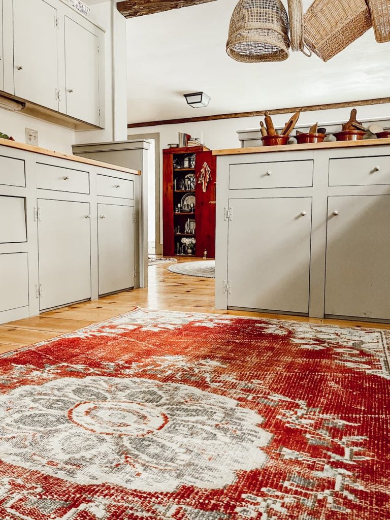 Vintage Kitchen Style: A Tale of 2 Kitchens | Dabbling & Decorating