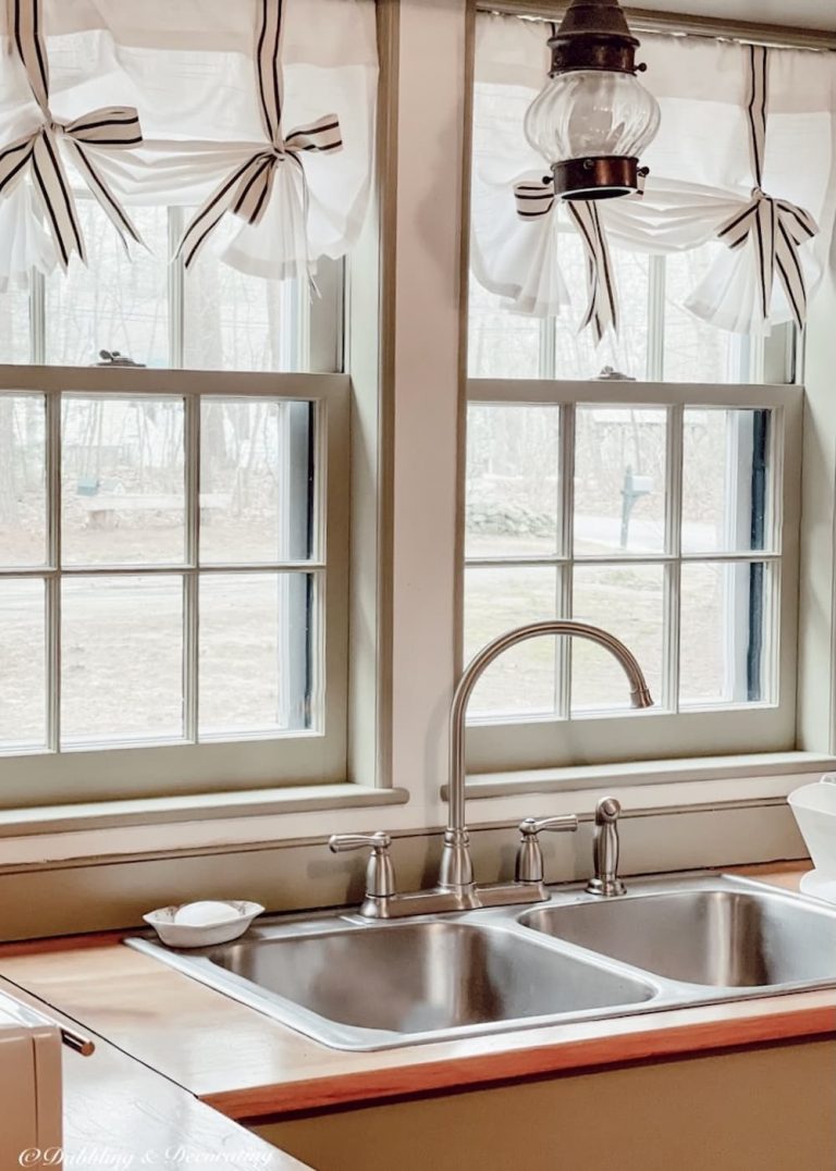 How to Hang TieUp Valance Curtains Dabbling & Decorating