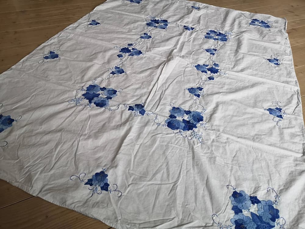 Antique embroidered table cloth Floral table cloth White blue table cloth Shabby cottage chic table cloth