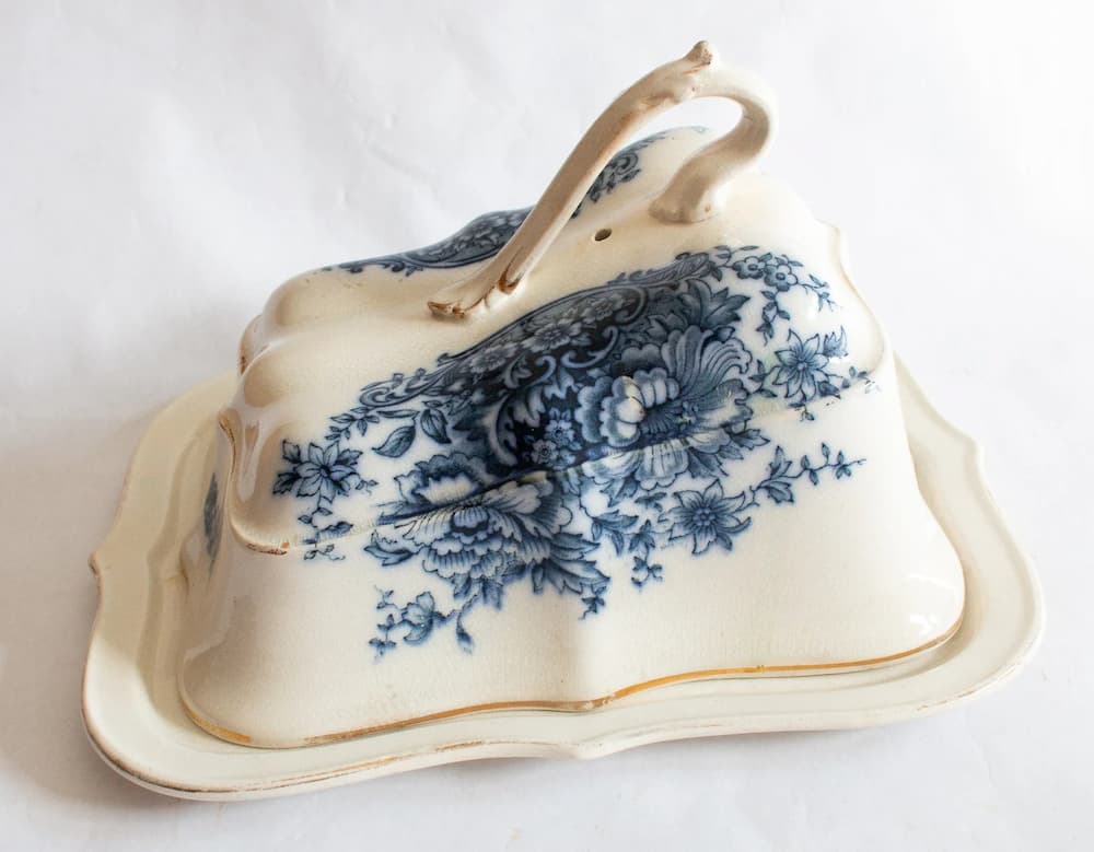 Large Antique Blue and White Transferware Cheese Dish, Antique Kitchenalia, Vintage Cheese Dishes, Blue Transferware