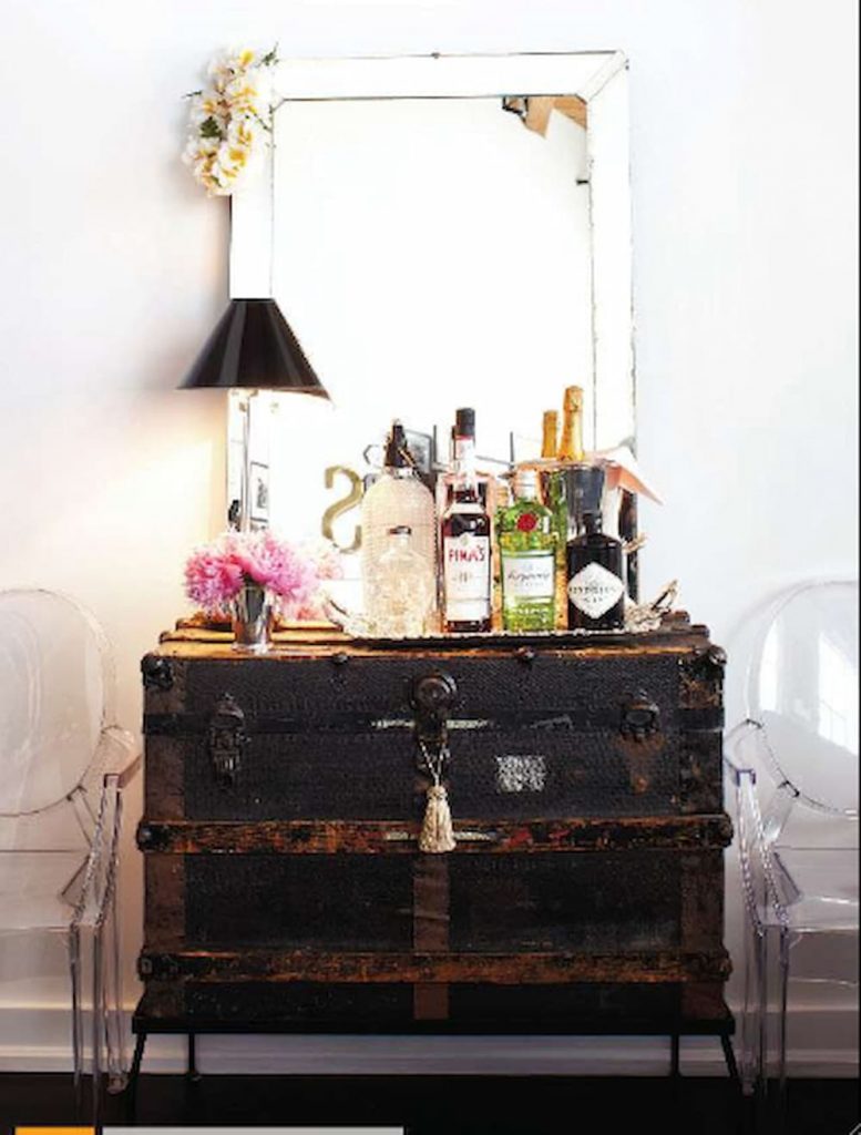 Vintage Bar Styling Inspiration to Copy Now