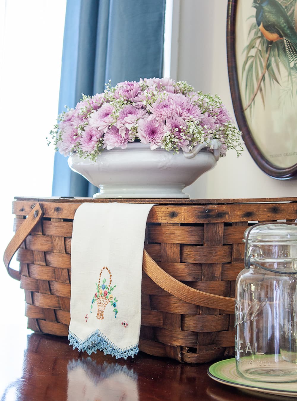 Vintage Picnic Baskets for Beyond the Picnic Ideas