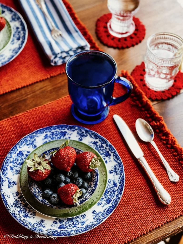 Simple Vintage Americana Porch Table Ideas