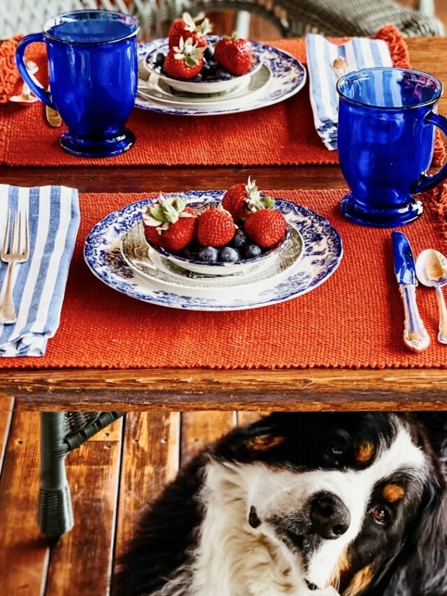 Simple Vintage Americana Porch Table Ideas