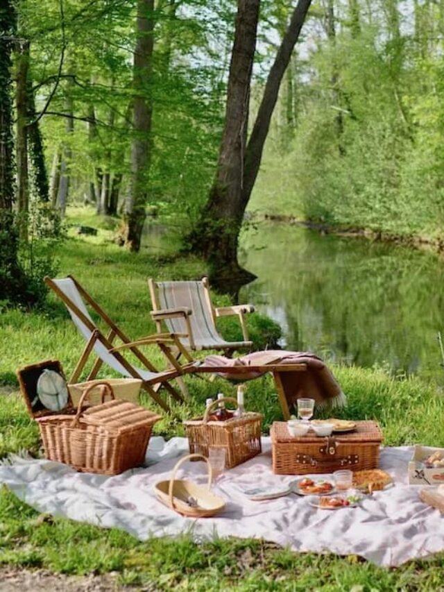 The Humble Joys of an Old Fashioned Picnic Basket Dabbling and Decorating