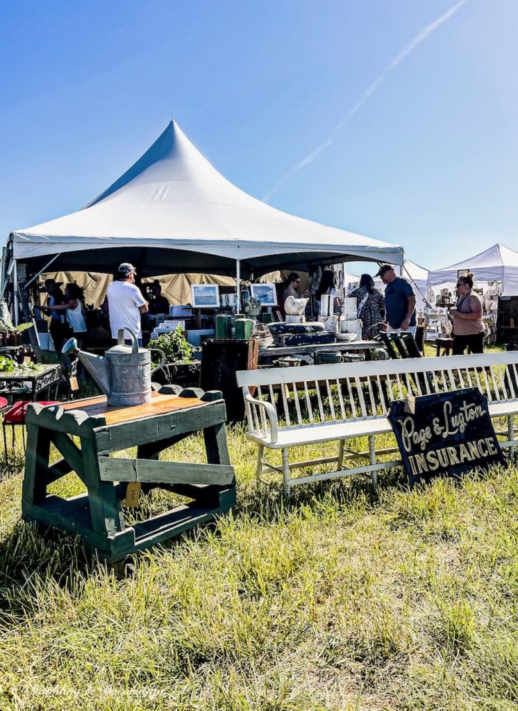 Vintage Bazaar New England Fleurish Home and Garden Booth.