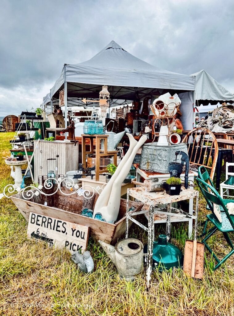 Vintage Outdoor Booth Display