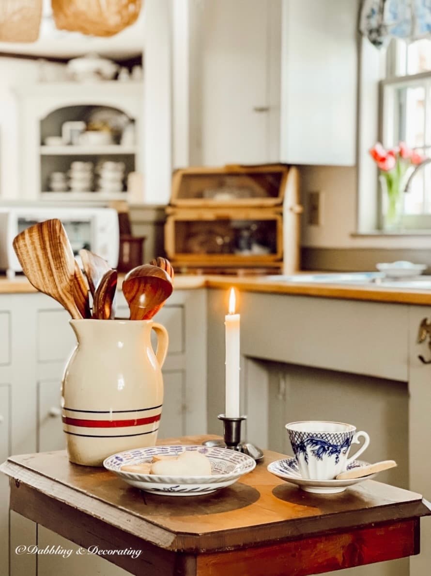 Kitchen Table