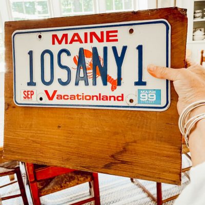 DIY License Plate Hat Rack and Wall Decor
