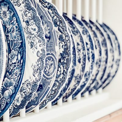 11 Creative Ideas to Display Your Vintage Collections