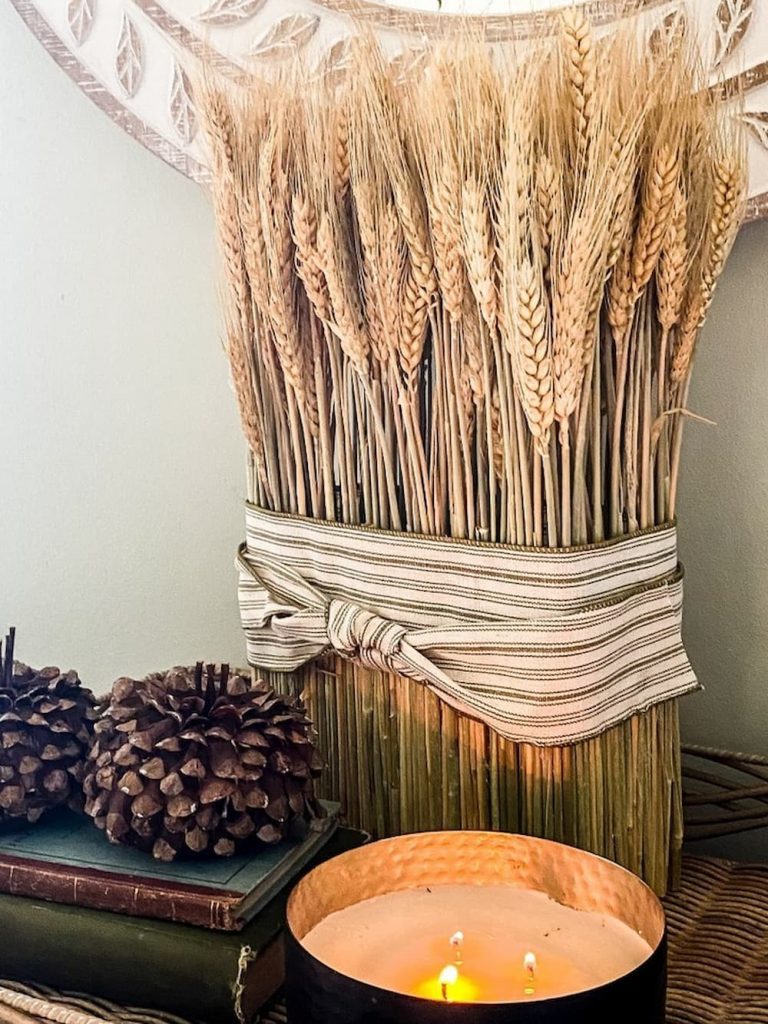 How to Make a Dried Wheat Centerpiece