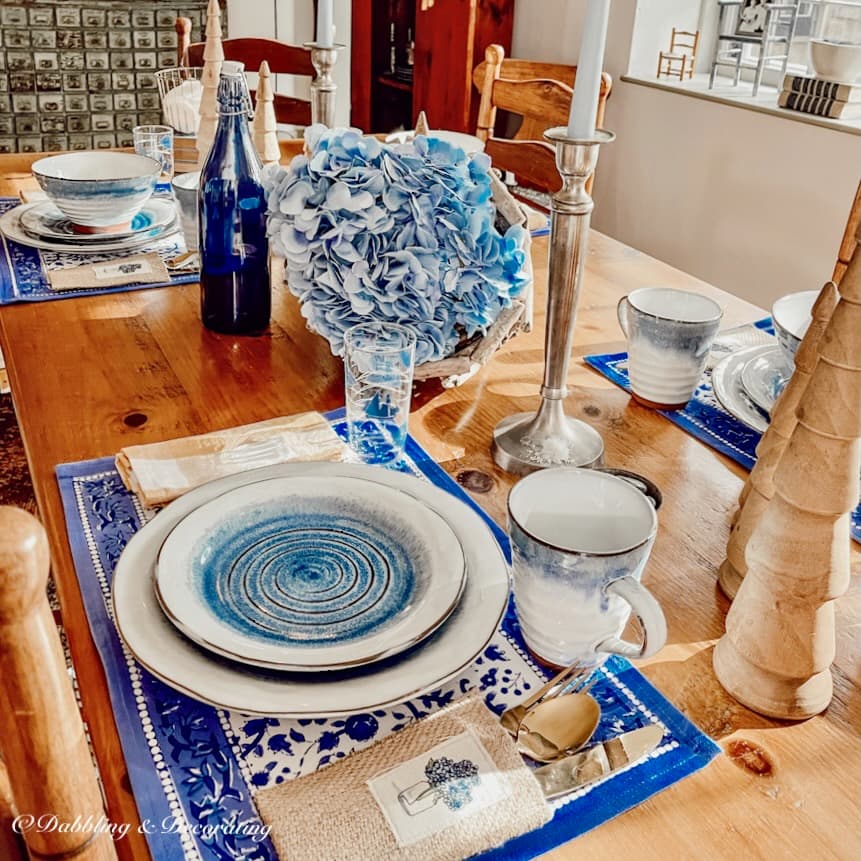 6+ Holiday Pointers for Setting a Coastal Tablescape
