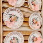 Let's Make a Homespun Vintage Booth Wall Display