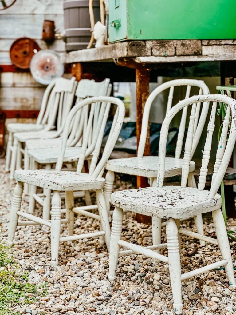 6 White chippy thrift chairs, a summer thrift.
